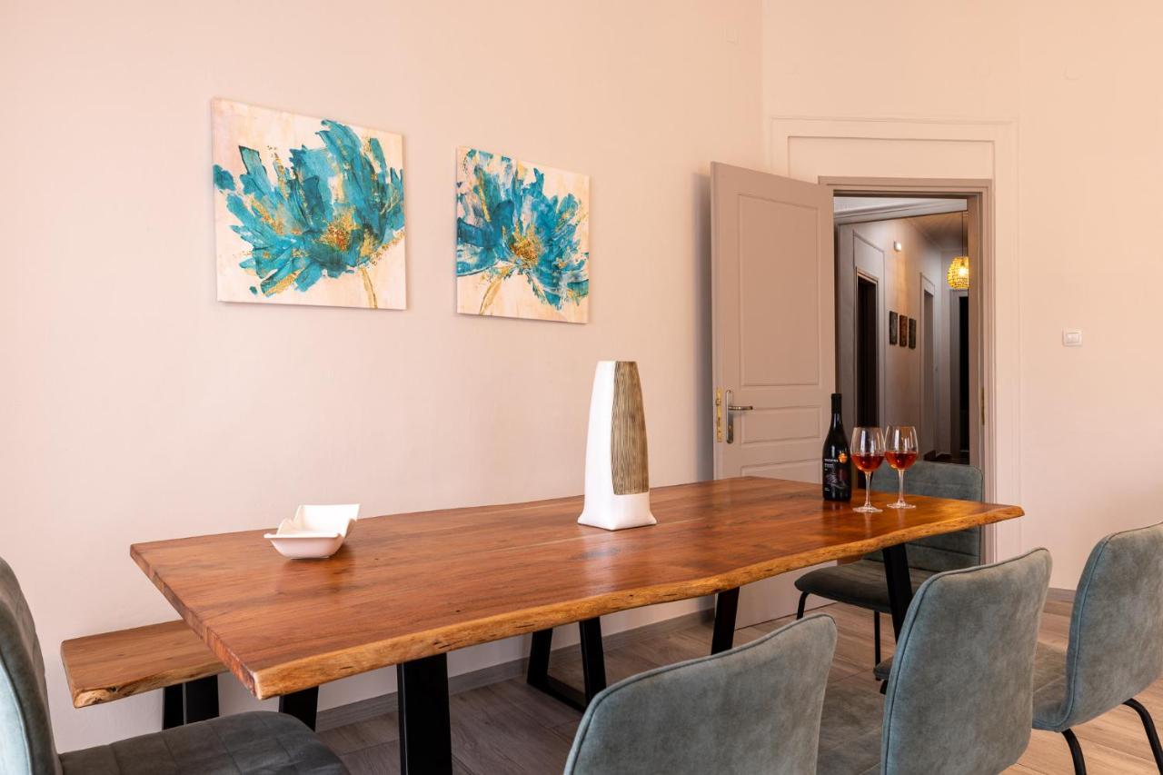 Strat'S City Loft Chania  Buitenkant foto